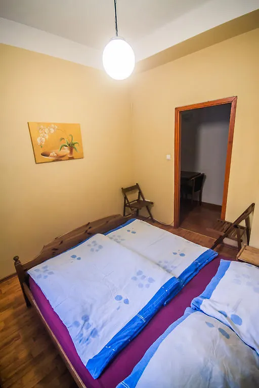 Alice Hostel Budapest 0*,